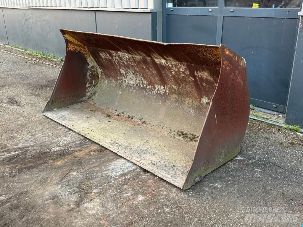  Onbekend WG-2200 دلاء