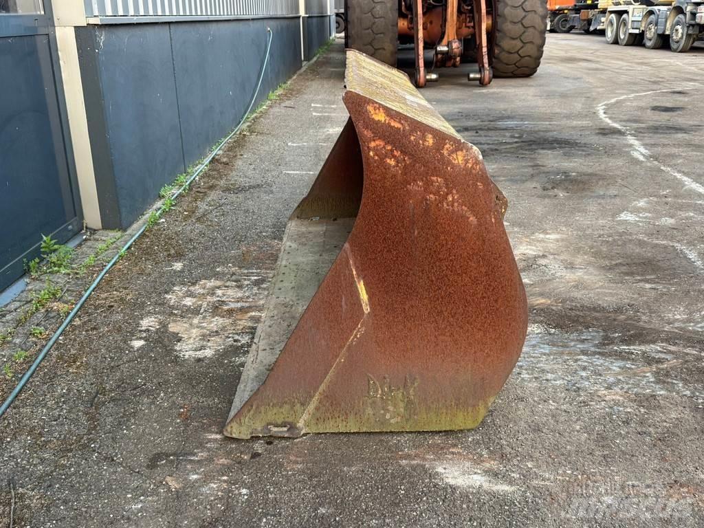  Onbekend WG-2200 دلاء