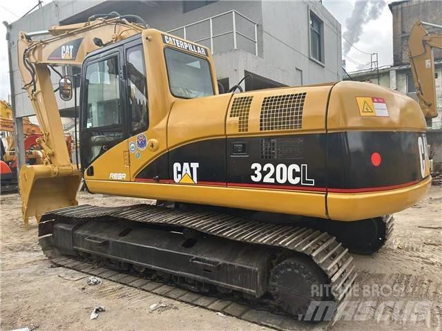 CAT 320 C L حفارات زحافة