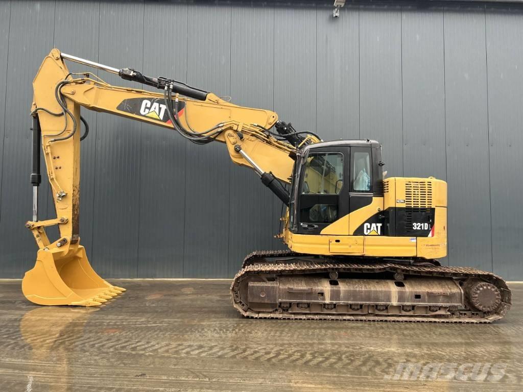 CAT 321D LCR حفارات زحافة