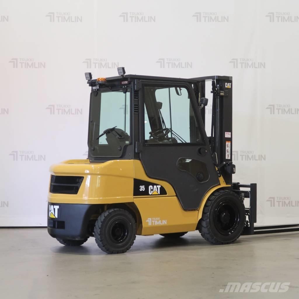 CAT DP35NT شاحنات الديزل