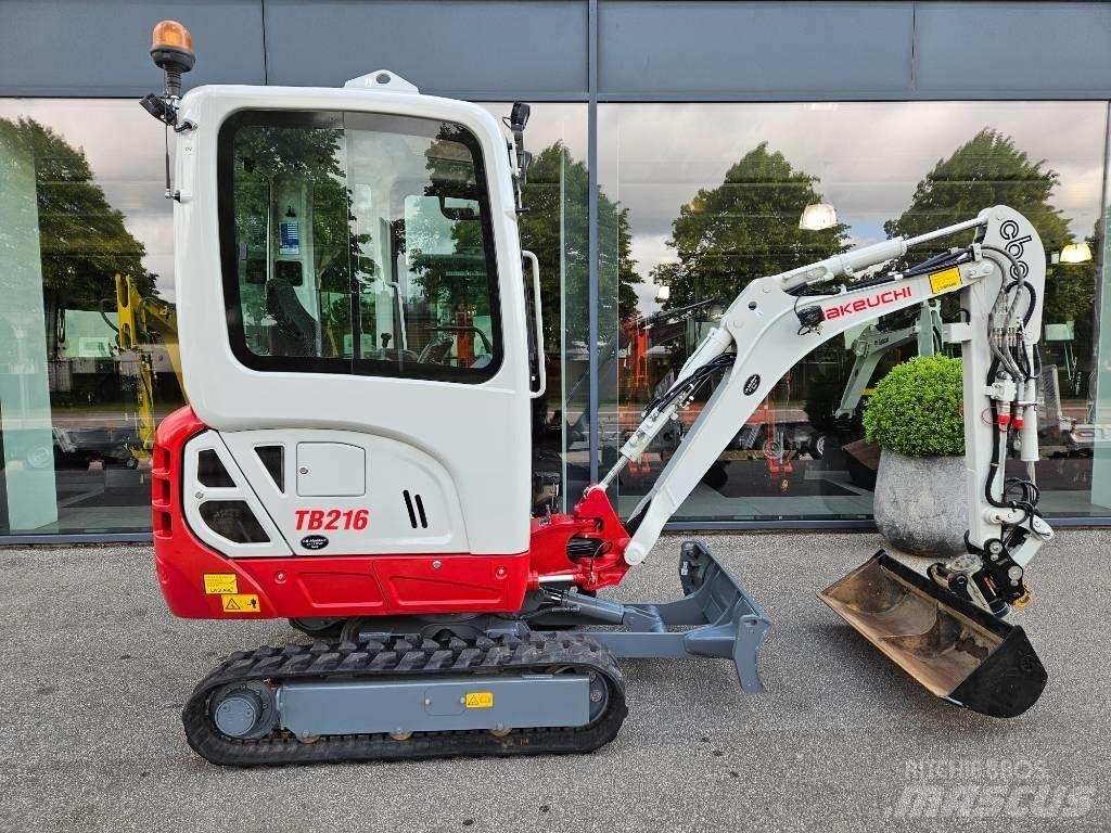 Takeuchi TB 216 حفارات صغيرة أقل من 7 طن (حفارات صغيرة)