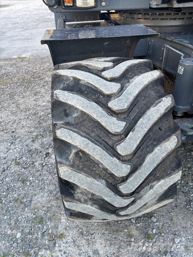 Atlas 160 W حفارات بعجل