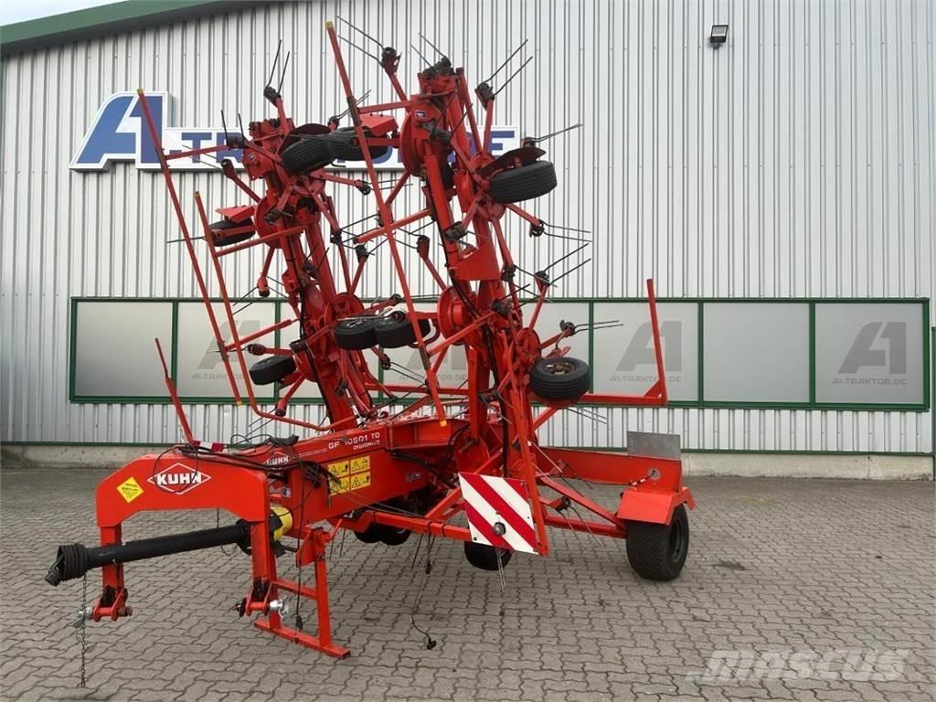 Kuhn GF 10601 TO مكابس وميبسات التبن