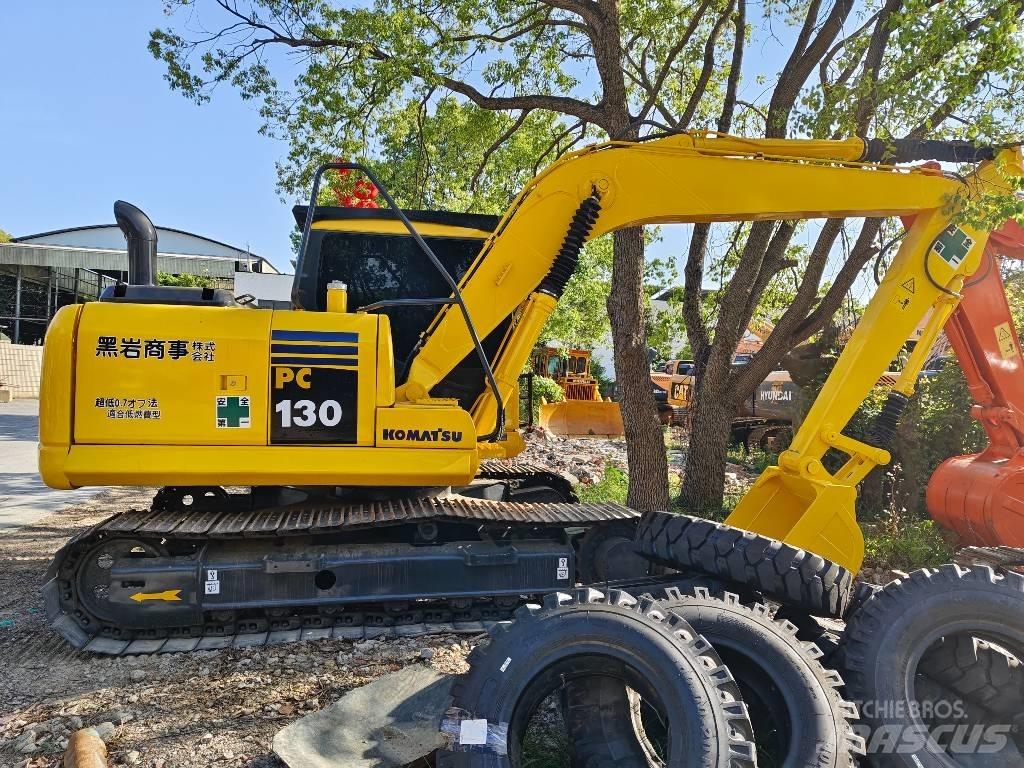 Komatsu PC 130-7 حفارات زحافة