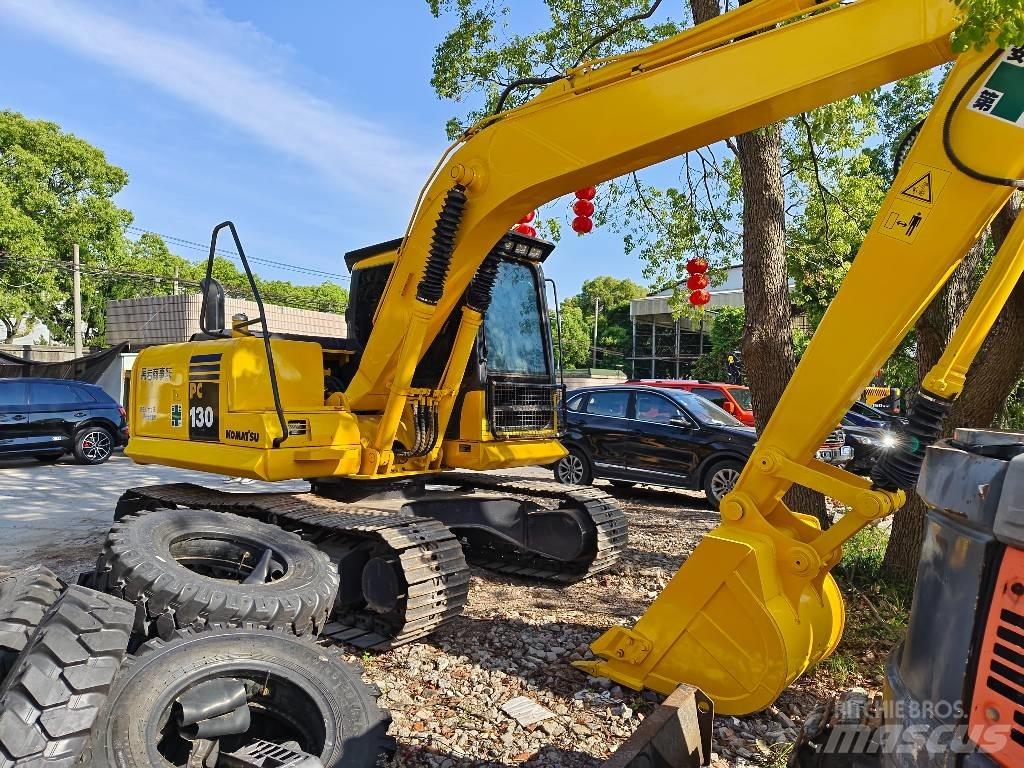 Komatsu PC 130-7 حفارات زحافة