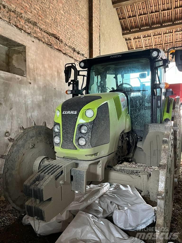 CLAAS Arion 460 الجرارات