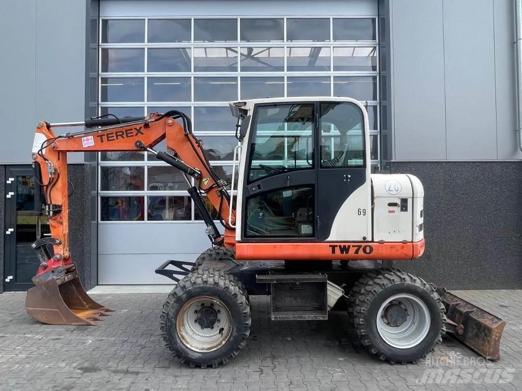 Terex TW70 حفارات صغيرة أقل من 7 طن (حفارات صغيرة)
