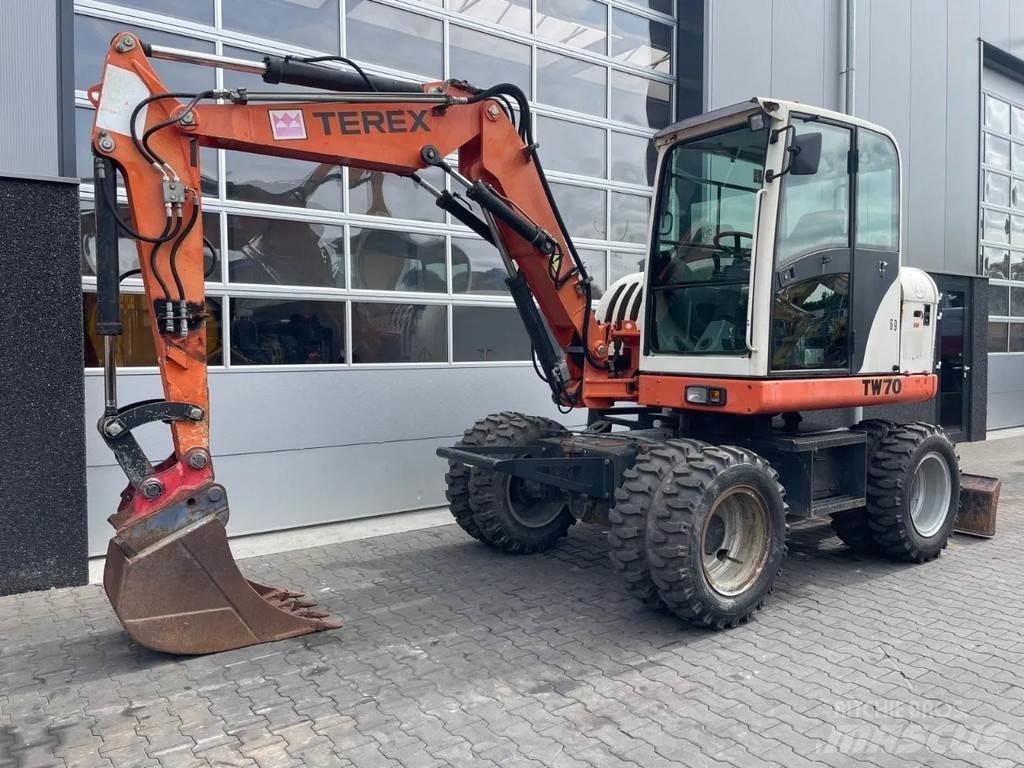 Terex TW70 حفارات صغيرة أقل من 7 طن (حفارات صغيرة)
