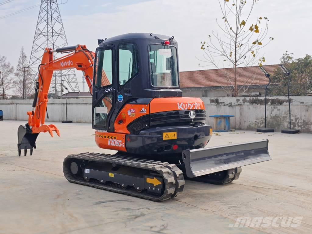 Kubota KX 060-5 حفارات صغيرة أقل من 7 طن (حفارات صغيرة)