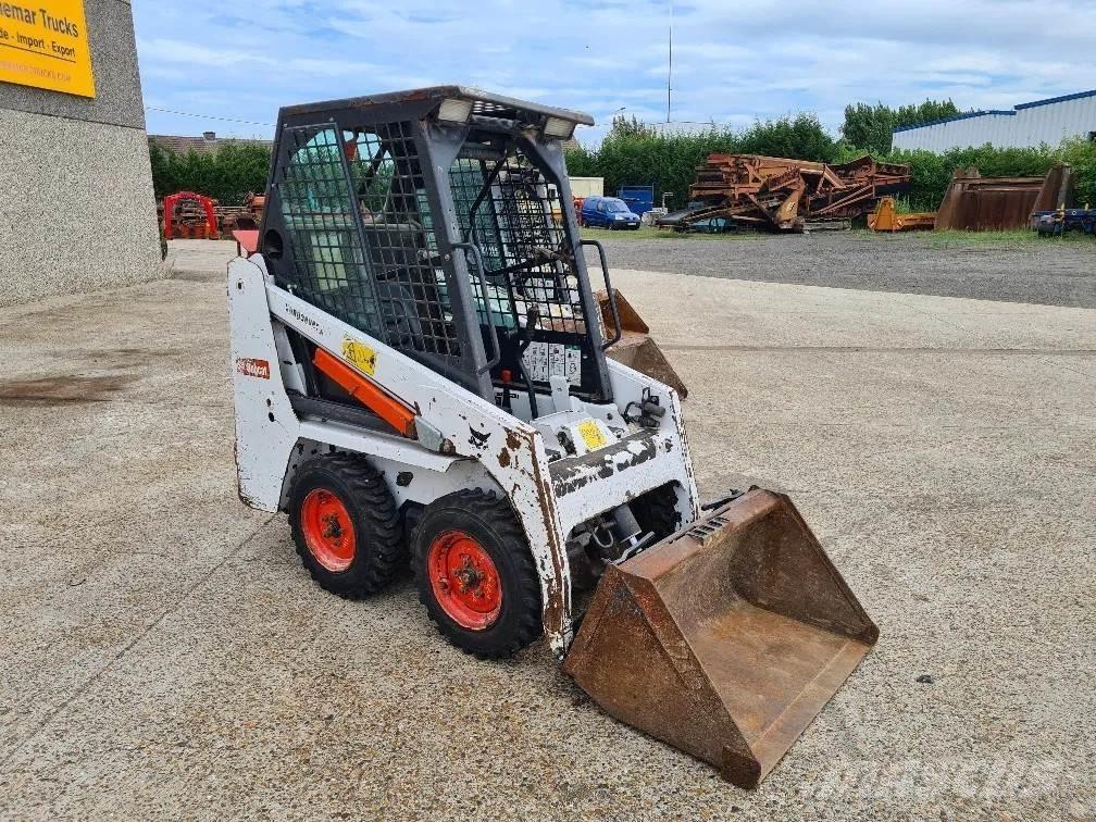 Bobcat S70 لوادر انزلاقية التوجيه
