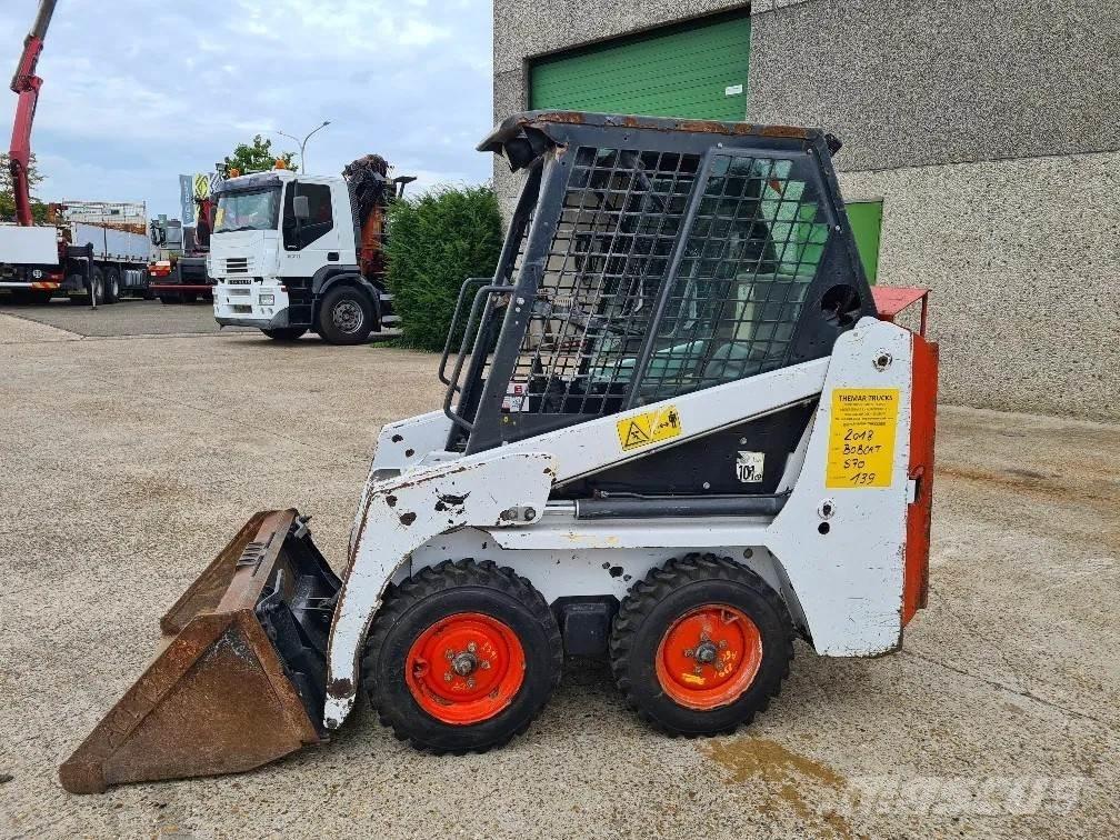 Bobcat S70 لوادر انزلاقية التوجيه