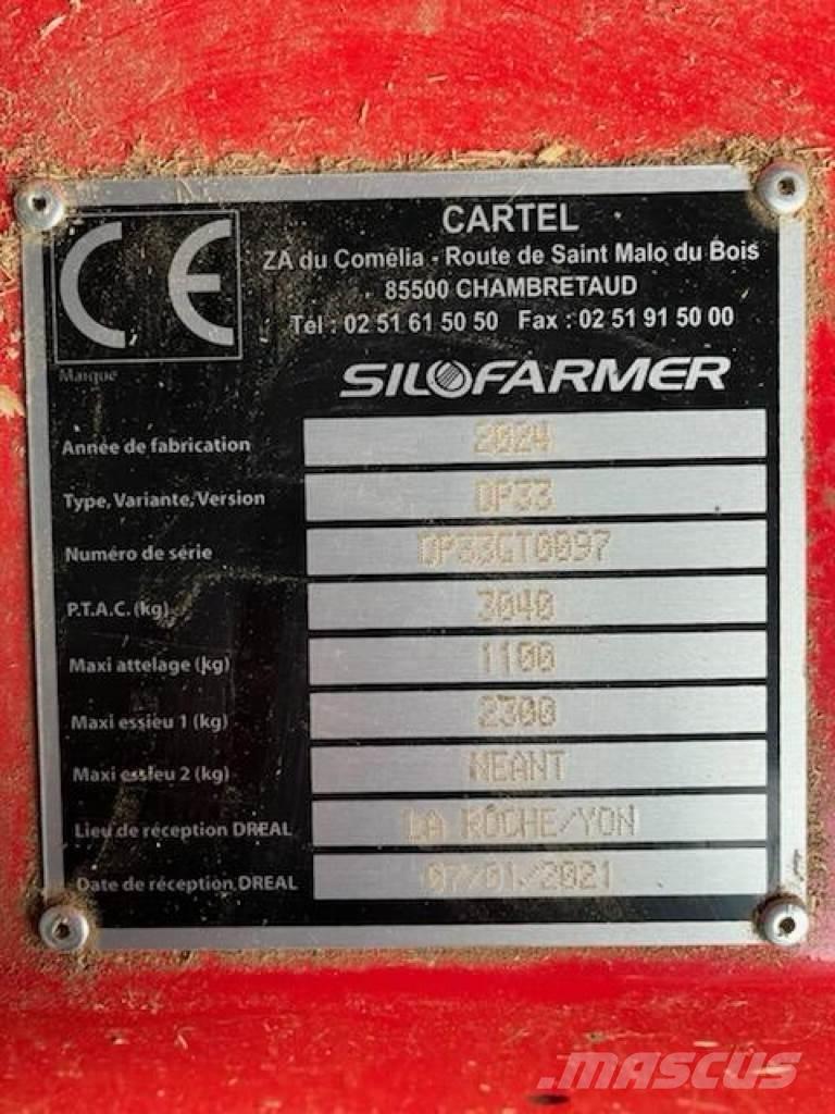 Silofarmer P 280 آلات تمزيق الحزم وتقطيعها ونشرها