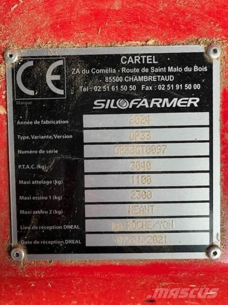Silofarmer P 280 آلات تمزيق الحزم وتقطيعها ونشرها