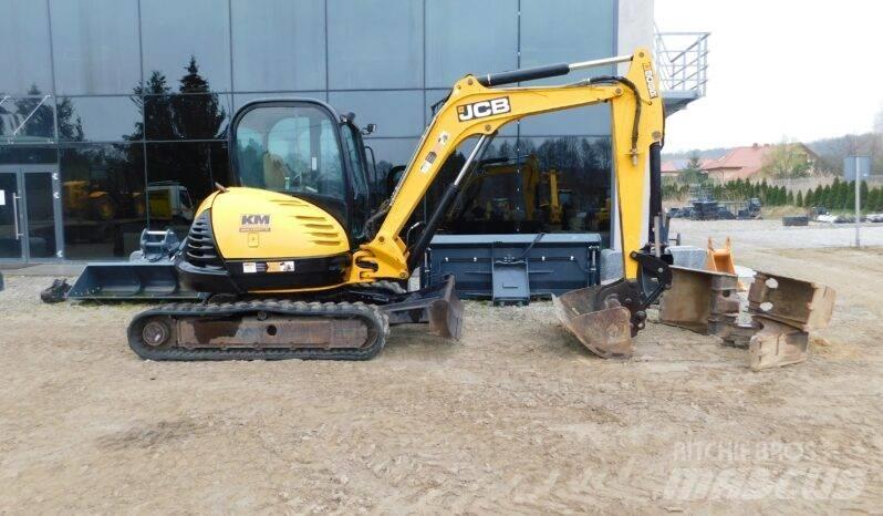 JCB 8065 حفارات وسط 7 طن - 12 طن