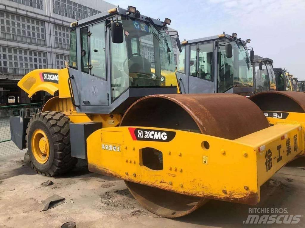 XCMG XS 223 J مداحل أحادية الأسطوانة