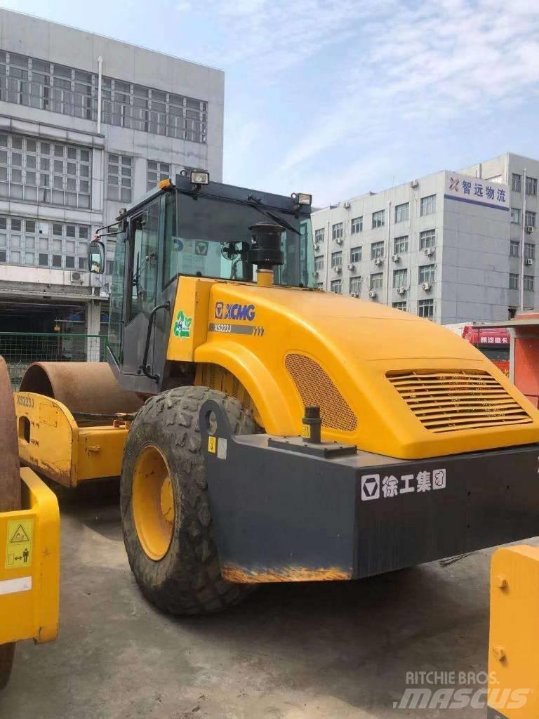 XCMG XS 223 J مداحل أحادية الأسطوانة
