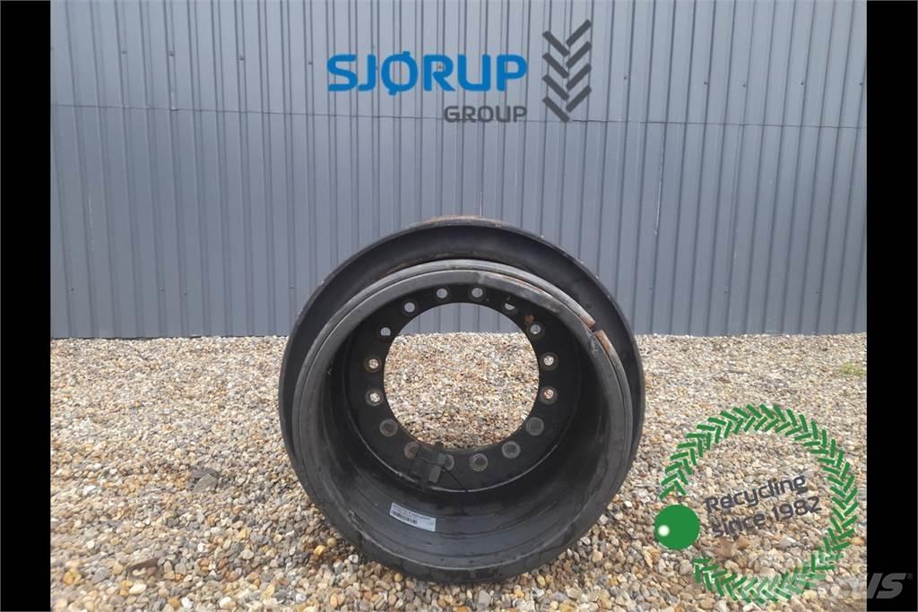 CASE 821G Rim الإطارات والعجلات والحافات