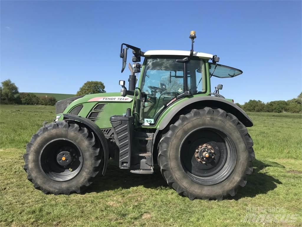 Fendt 724 Vario الجرارات