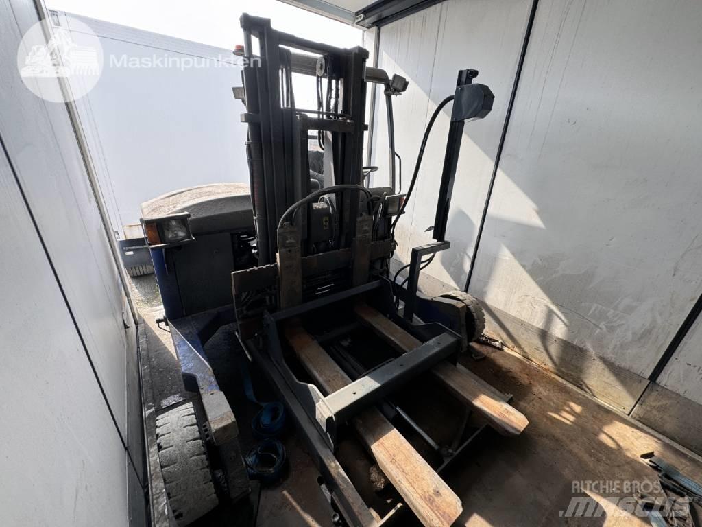 Moffett M4 25.3 NX شاحنات الديزل
