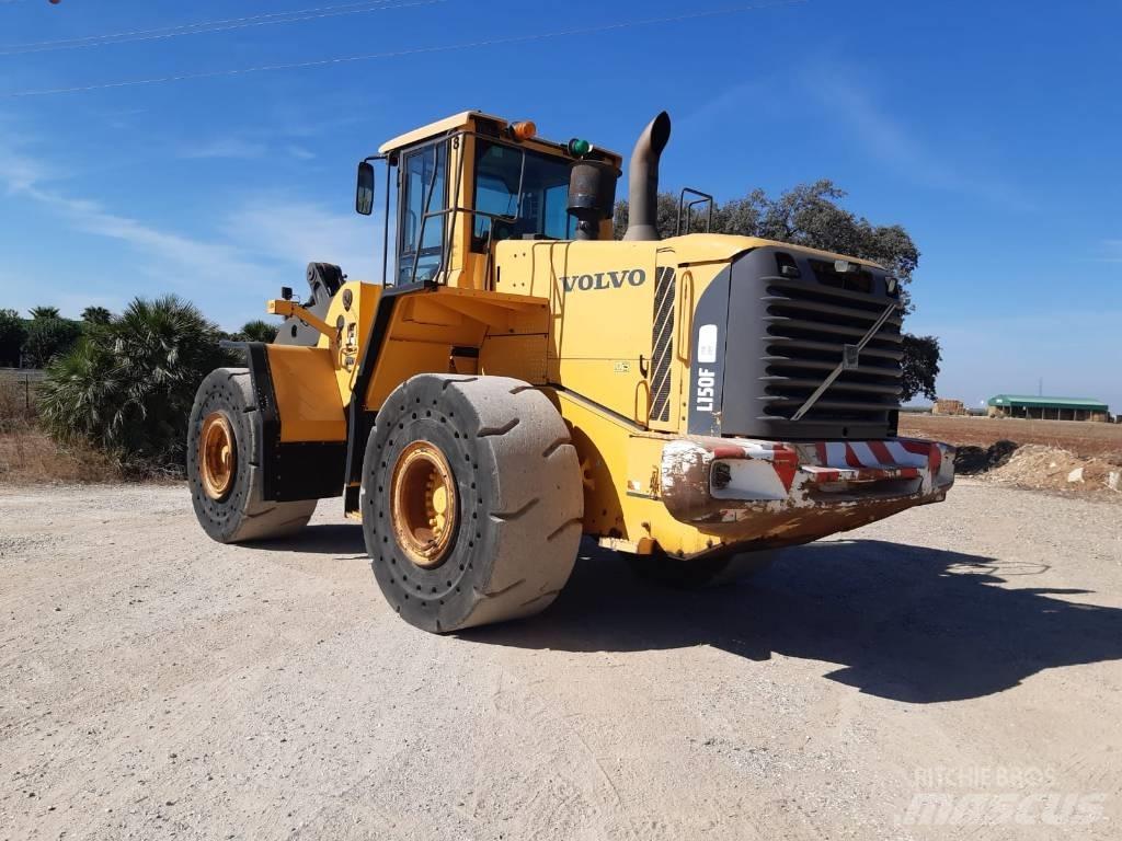 Volvo L 150 F لوادر بعجل