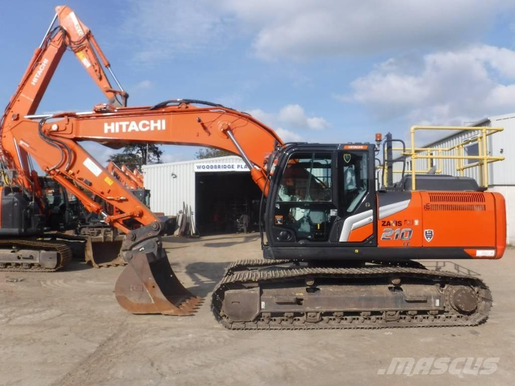Hitachi ZX 210 LC-7 حفارات زحافة