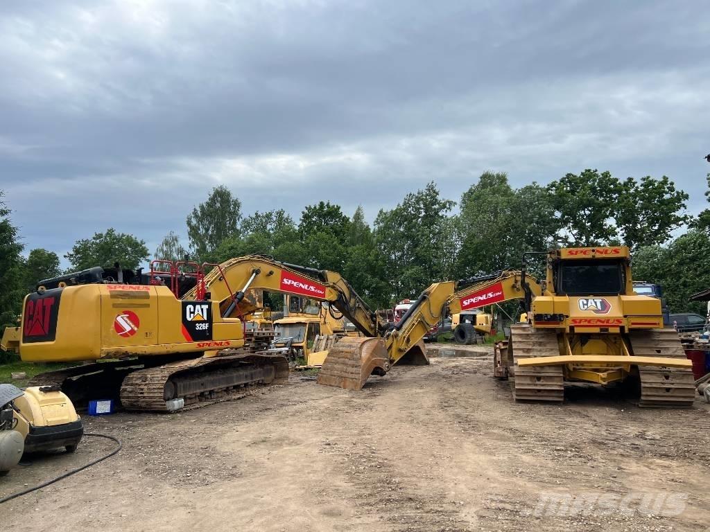 CAT 326FL LGP حفارات زحافة