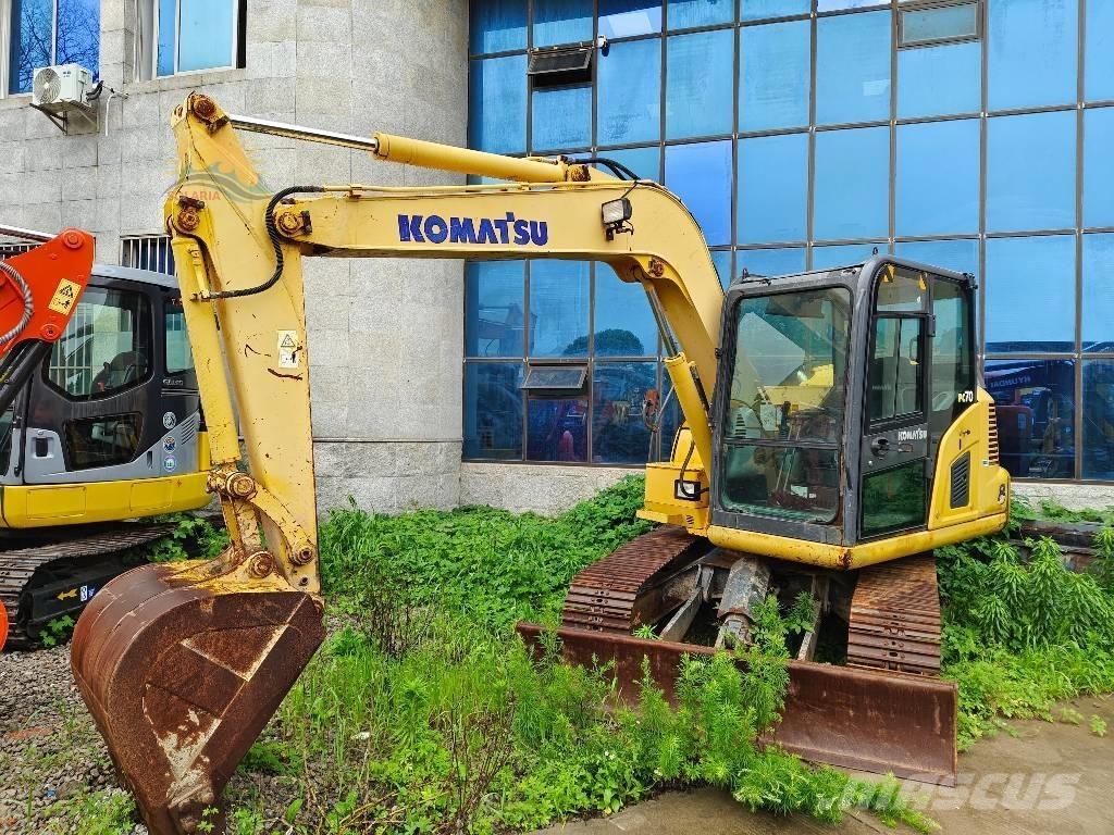 Komatsu PC 70-8 حفارات زحافة