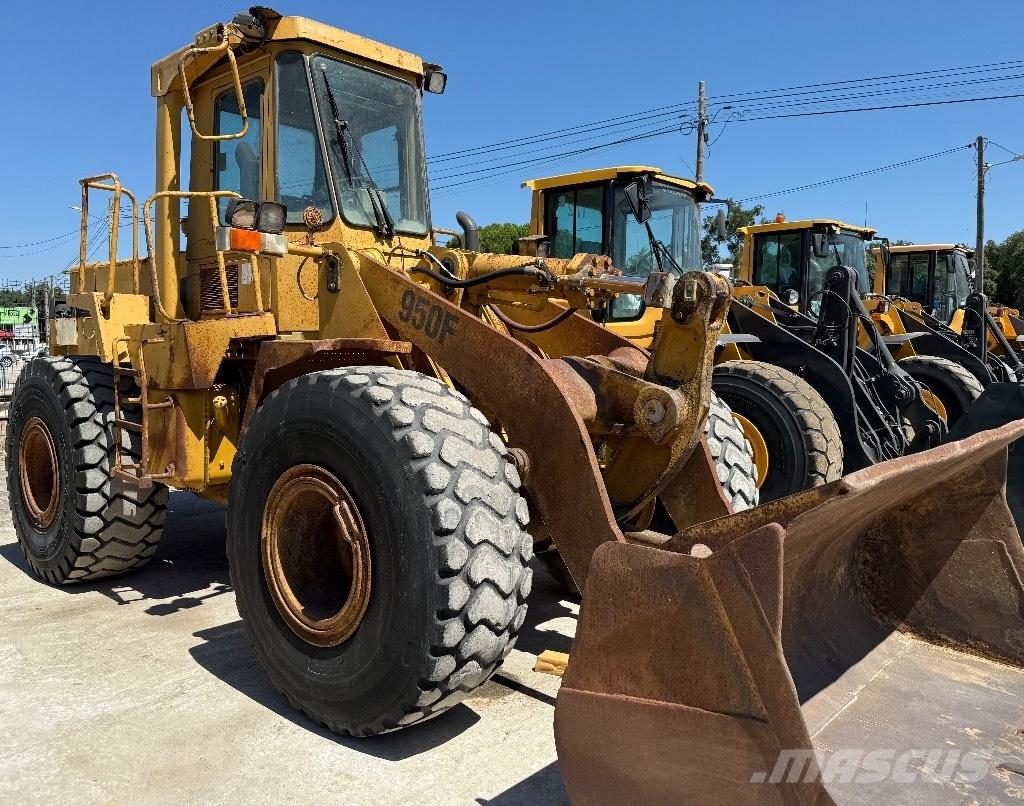 CAT 950 F لوادر بعجل