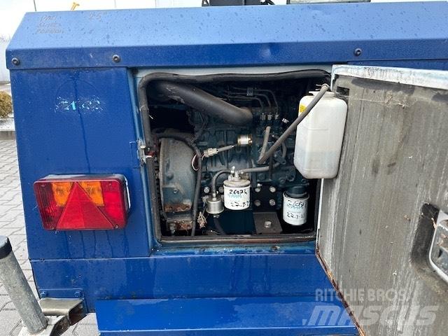 SMC TL 90 E أبراج خفيفة