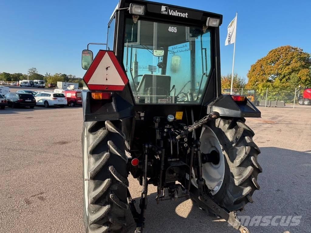 Valmet 365-2 الجرارات