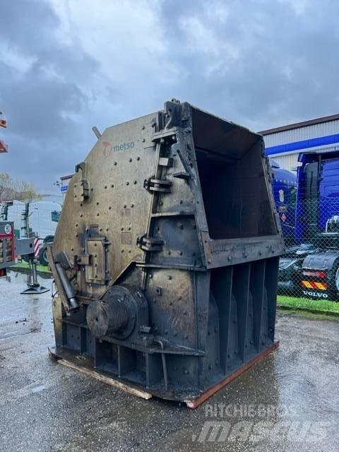 Metso NP 1415 جراشات