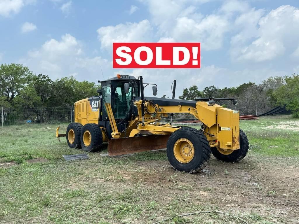 CAT 140M3 معدات تمهيد الطرق