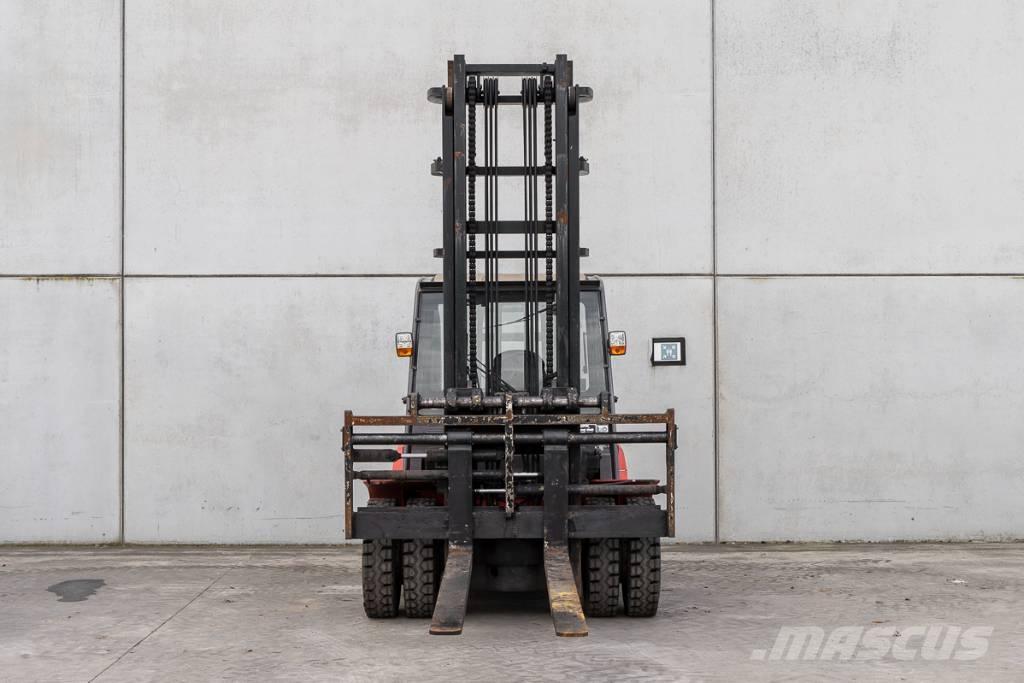 Manitou MI 70 D شاحنات الديزل