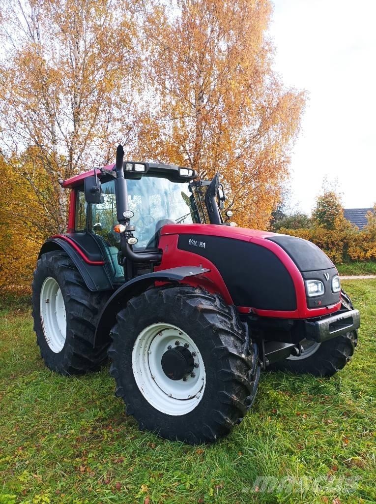 Valtra T 191 الجرارات
