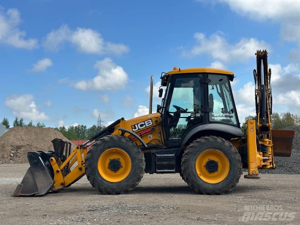 JCB 4 CX لوادر ذات جرافات عكسية