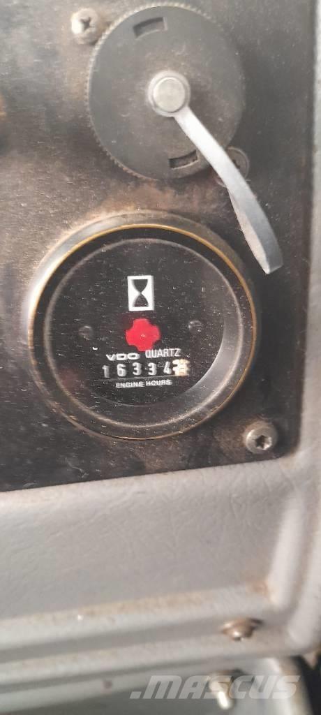 Volvo L 50 D لوادر بعجل