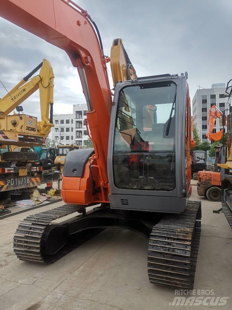 Hitachi ZX 75 حفارات زحافة