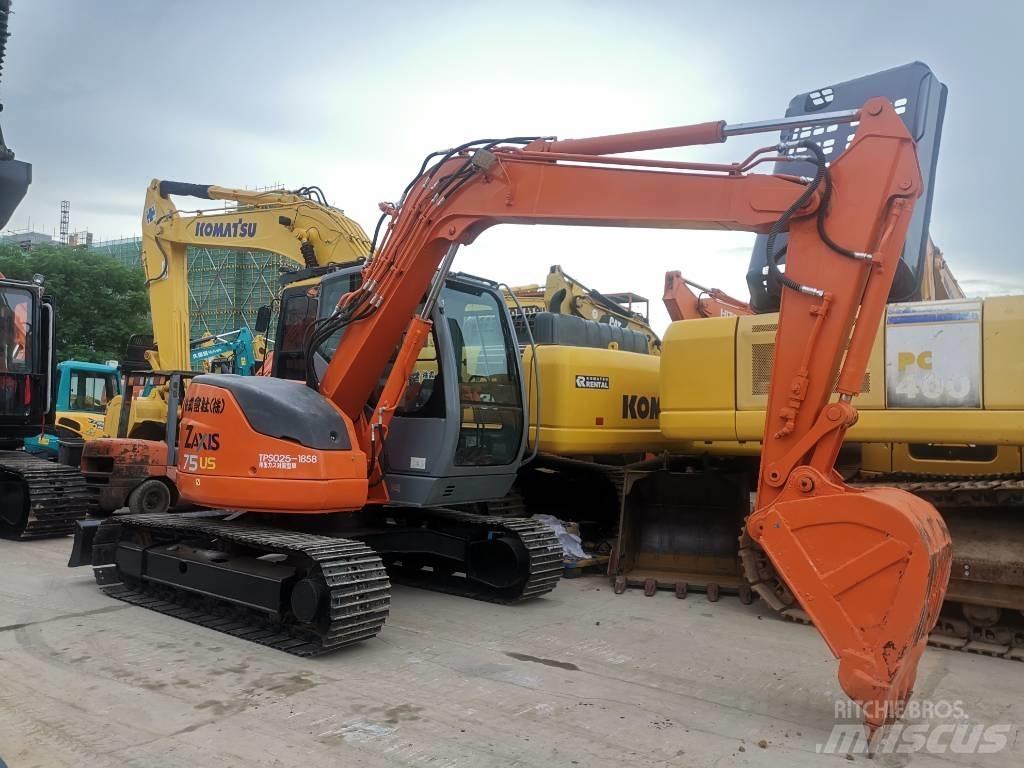 Hitachi ZX 75 حفارات زحافة