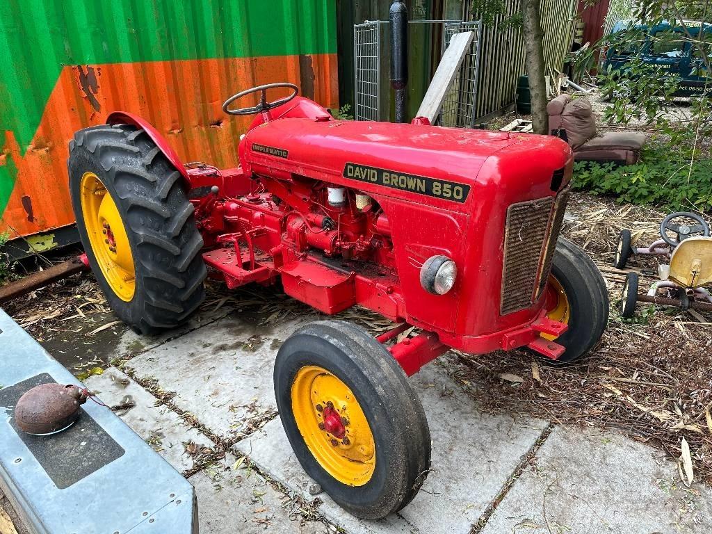 David Brown 850 الجرارات