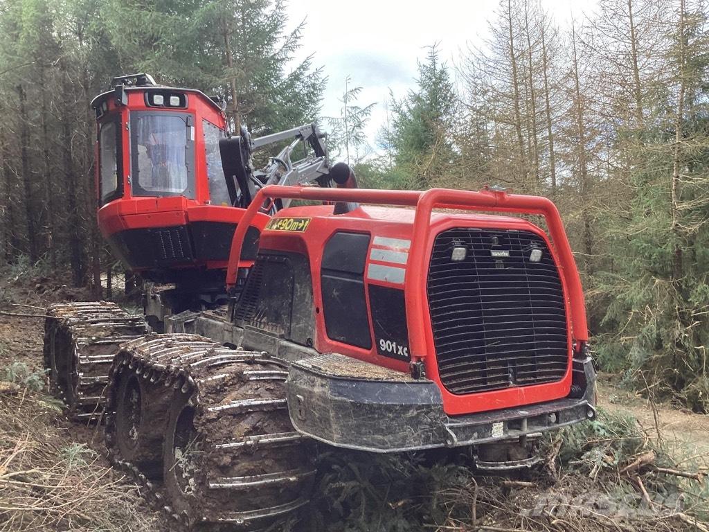 Komatsu 901 XC حصادات