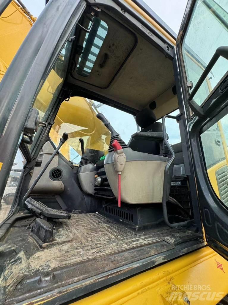 Komatsu PC 400-7 حفارات زحافة