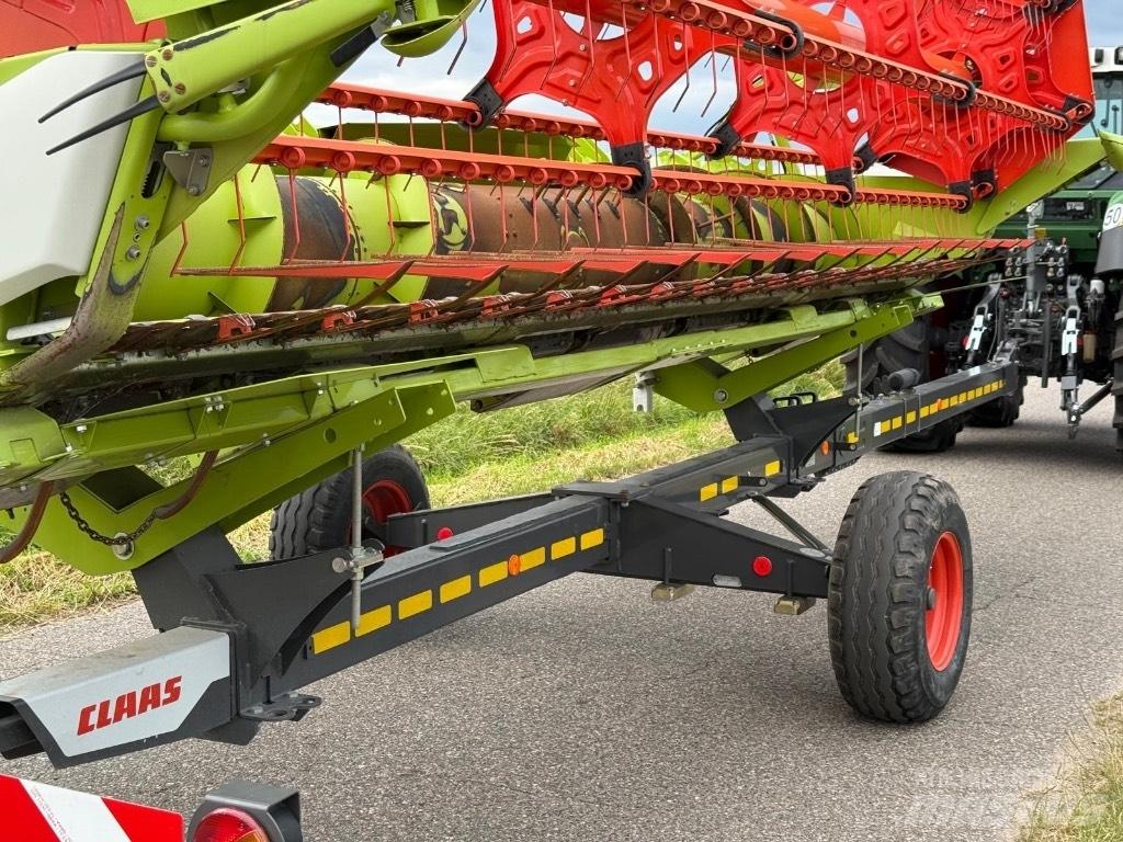 CLAAS 560 Cerio ملحقات الحصادات