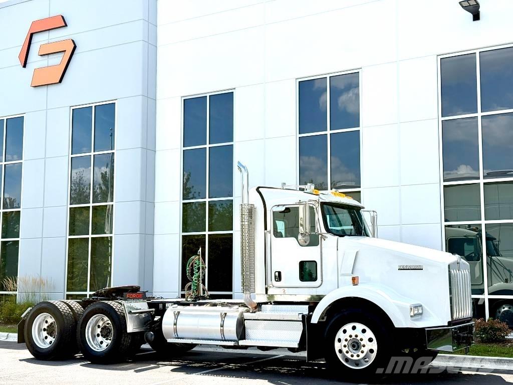 Kenworth T 800 وحدات الجر