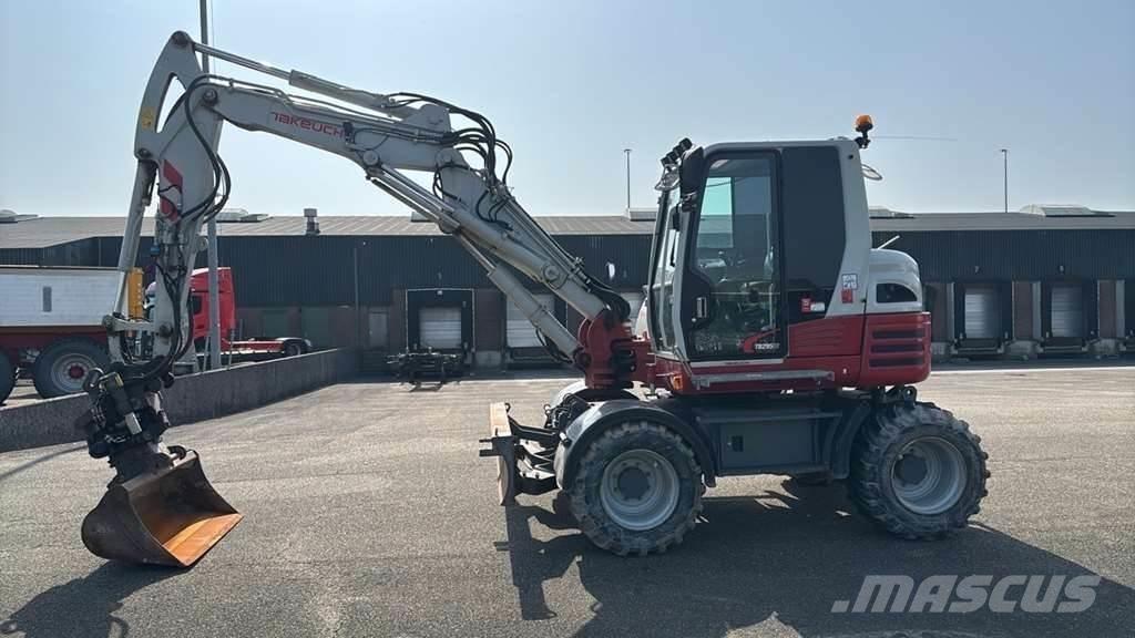 Takeuchi TB295W حفارات خاصة