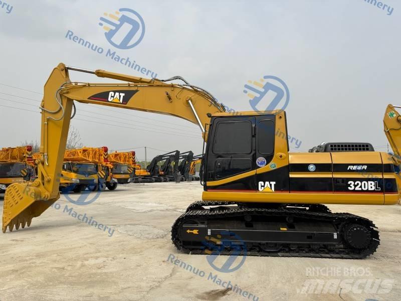 CAT 320 B L حفارات زحافة