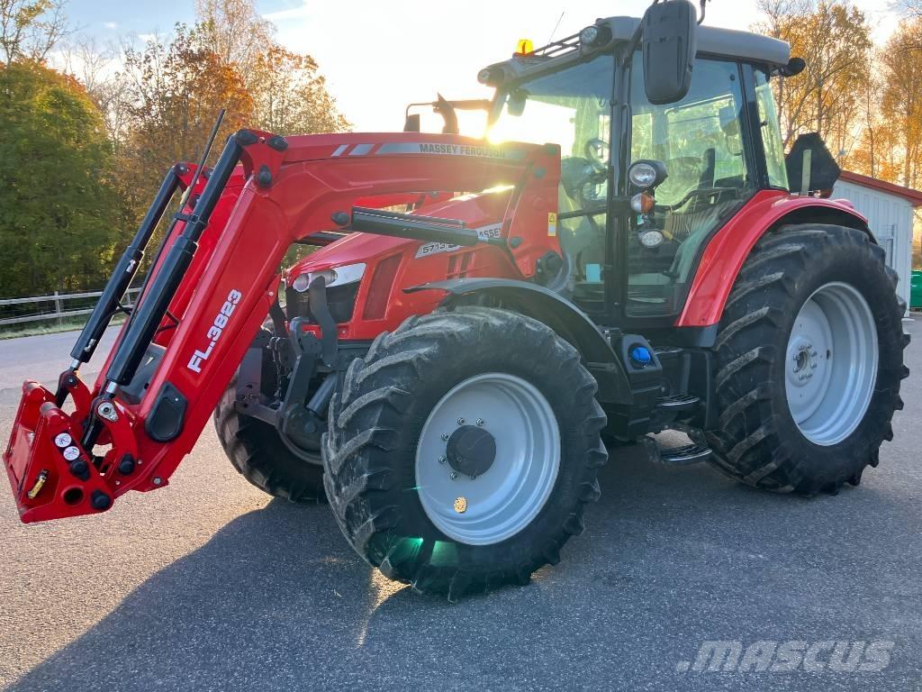 Massey Ferguson 5713 الجرارات