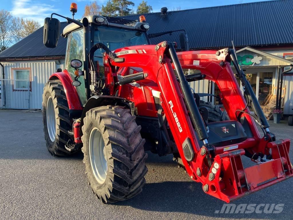 Massey Ferguson 5713 الجرارات