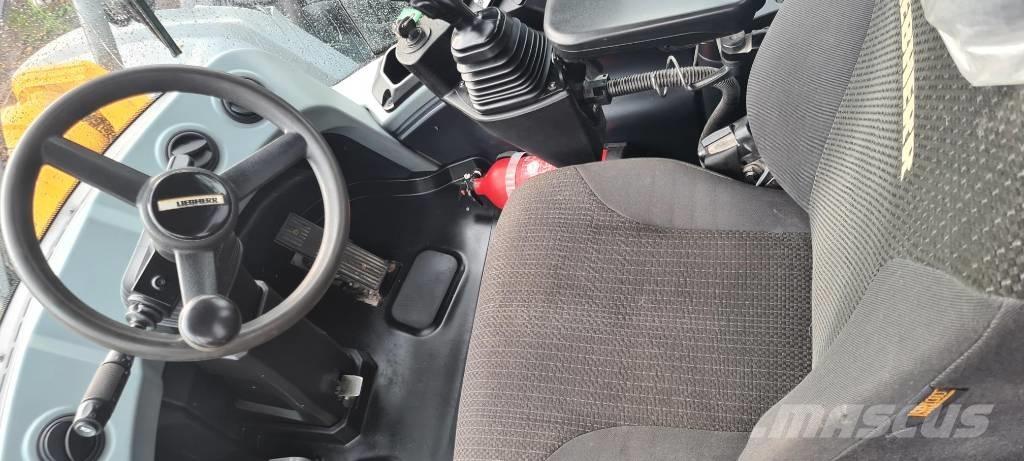 Liebherr 566 لوادر بعجل