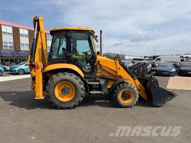 JCB 3 CX لوادر ذات جرافات عكسية